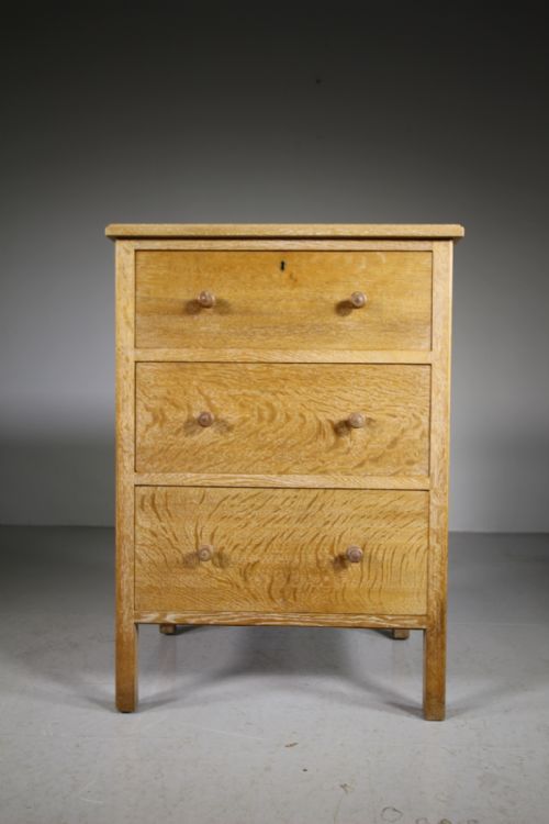 Heals 1920’S Oak Chest of Drawers -Labelled
