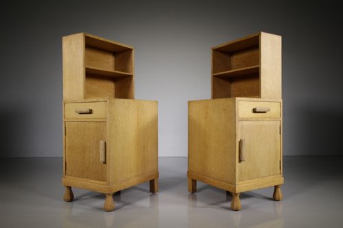 Pair of English 1930’S Oak Bedside Cabinets