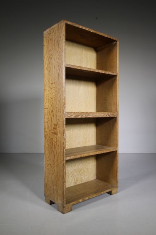 Heals of London 1920’S Oak Open Bookcase