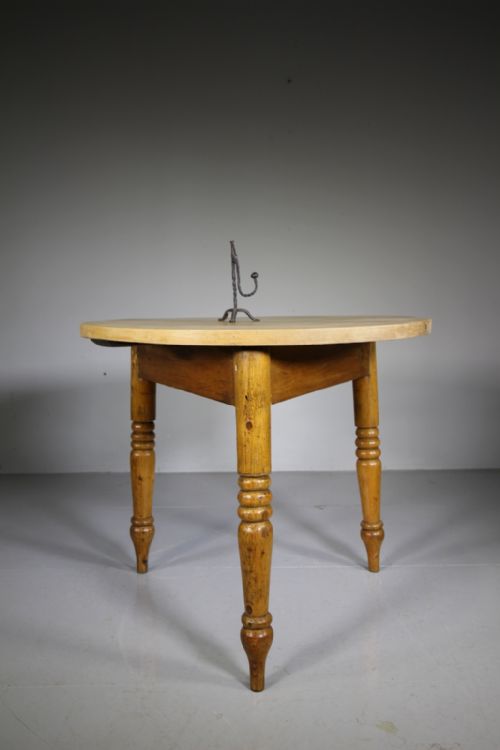 English 19th Century Antique Sycamore Cricket Table