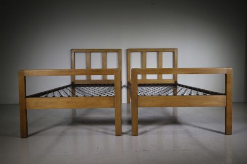 Pair of Heals 1920’S Oak Single Beds – Labelled