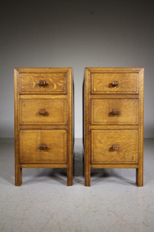 Pair of Heals 1920’S Oak Bedside Chests – Labelled