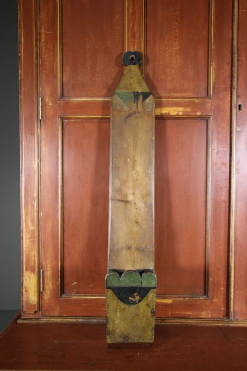 WELSH 18TH CENTURY ANTIQUE PAINTED PINE KNIFE SHARPENER - ADDITIONAL PHOTO 3