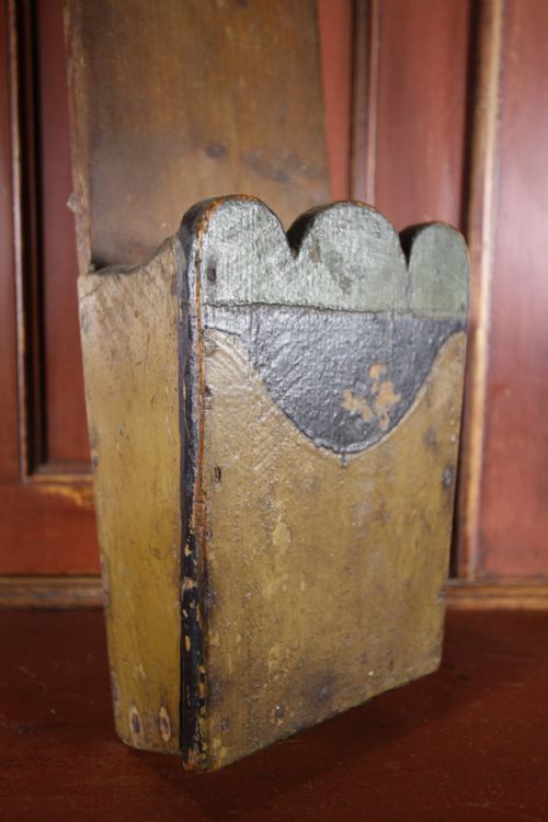 WELSH 18TH CENTURY ANTIQUE PAINTED PINE KNIFE SHARPENER - ADDITIONAL PHOTO 4