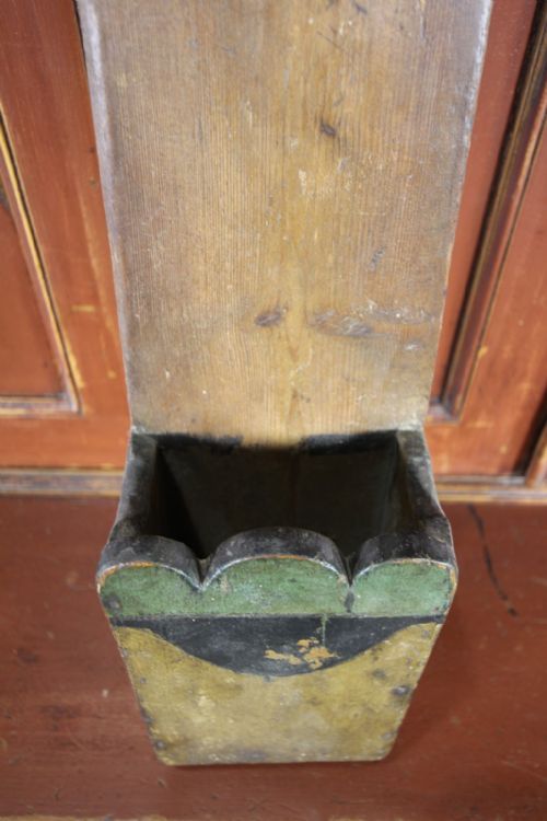 WELSH 18TH CENTURY ANTIQUE PAINTED PINE KNIFE SHARPENER - ADDITIONAL PHOTO 5
