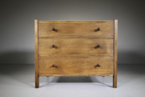 Heals Antique Oak Letchworth Chest of Drawers
