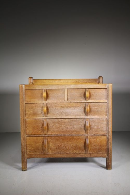 
Rare 1930’S Gordon Russell Oak Stow Chest of Drawers