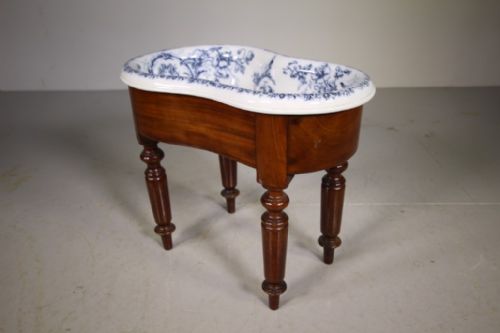 
English 19th Century Antique Porcelain Bidet Stand

