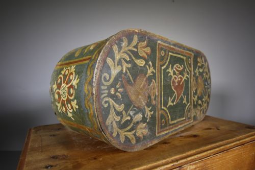 
Beautiful 19th Century Swedish Antique Original Painted Pine Box