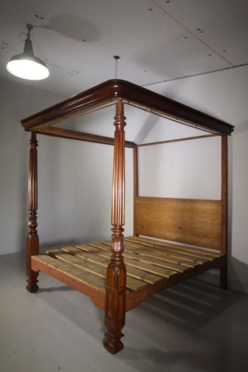 William IV Antique Mahogany Four Post Bed – Super King Size
