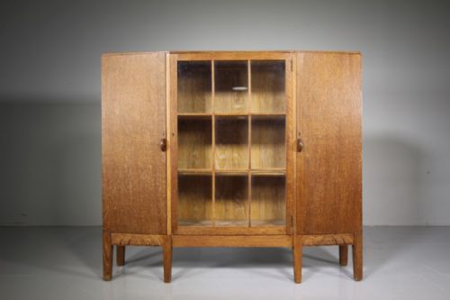 Heals of London 1920’S Oak Bookcase / Display
