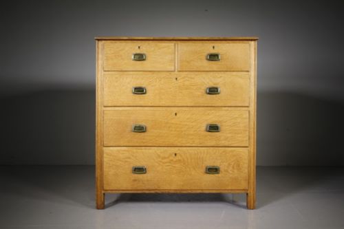 
Early Heals Antique Oak Large Chest of Drawers – Labelled