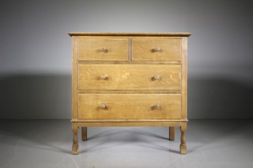 1920’S Heals Oak Chest of Drawers – Labelled