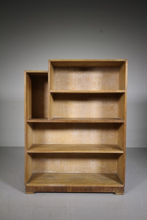 Heals of London 1920’S Oak Open Bookcase