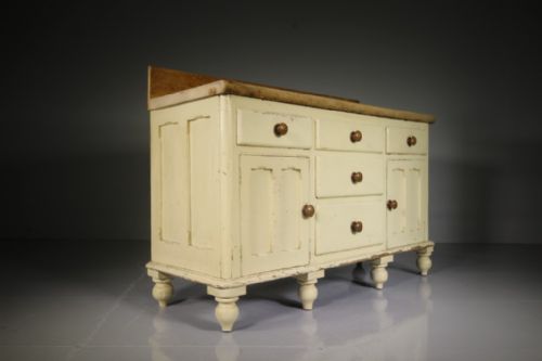 

English 19th Century Antique Sycamore Dresser