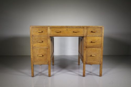 Heals 1920’S Oak Kneehole Desk – Labelled