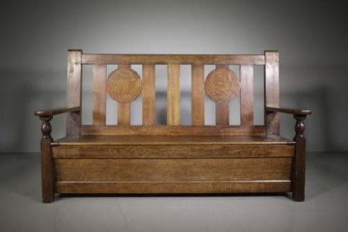 
Arts & Crafts English Antique Oak Settle Seat