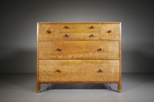 Superb Heals of London Antique Oak Chest of Drawers
