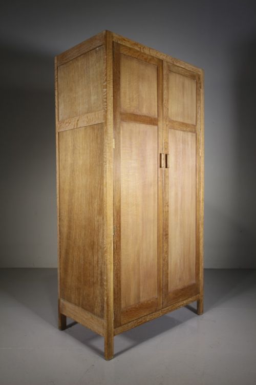 
Heals 1920’S Oak Wardrobe – Labelled