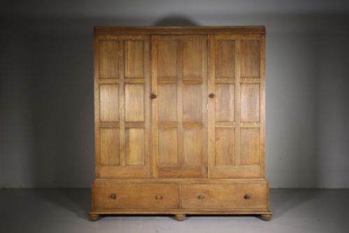 
Early Heals Edwardian Antique Oak Triple Wardrobe