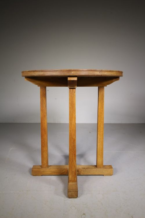 Heals of London 1920’S Oak Side Table