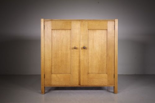 Edwardian Antique Heals Letchworth Oak Nursery Cupboard