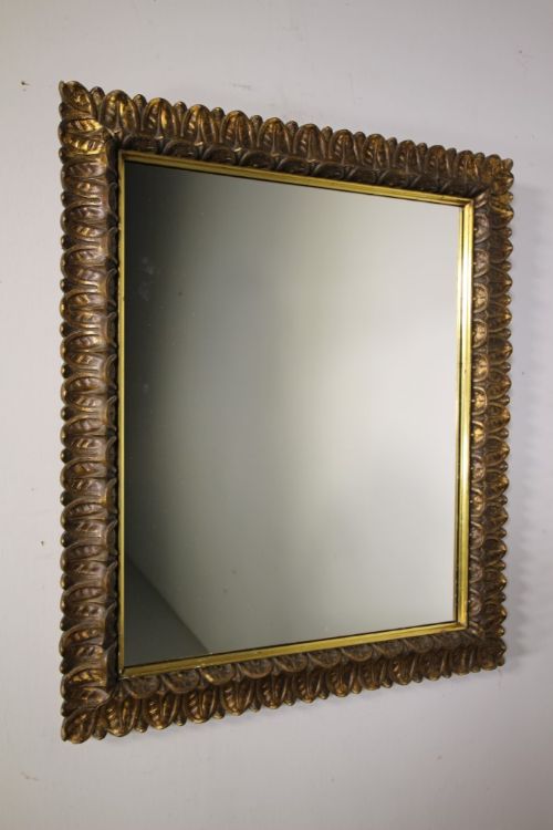 Beautiful English 19th Century Antique Gilt Mirror