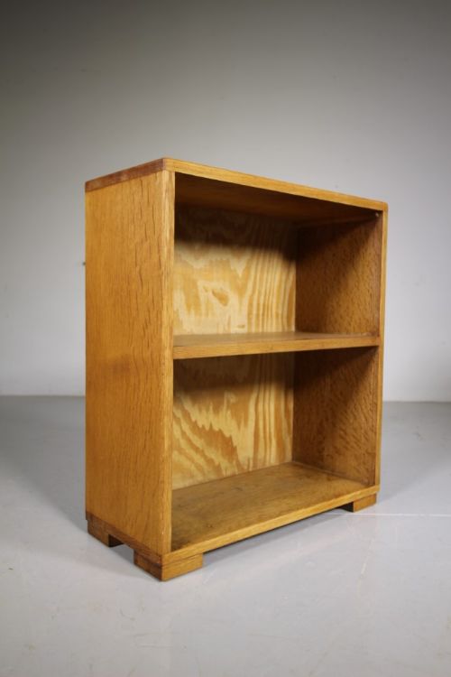 Heals 1920’S Low Oak Bookcase – Labelled