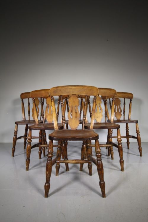 Set of Six 19th Century Antique Ample Windsor Dining Chairs