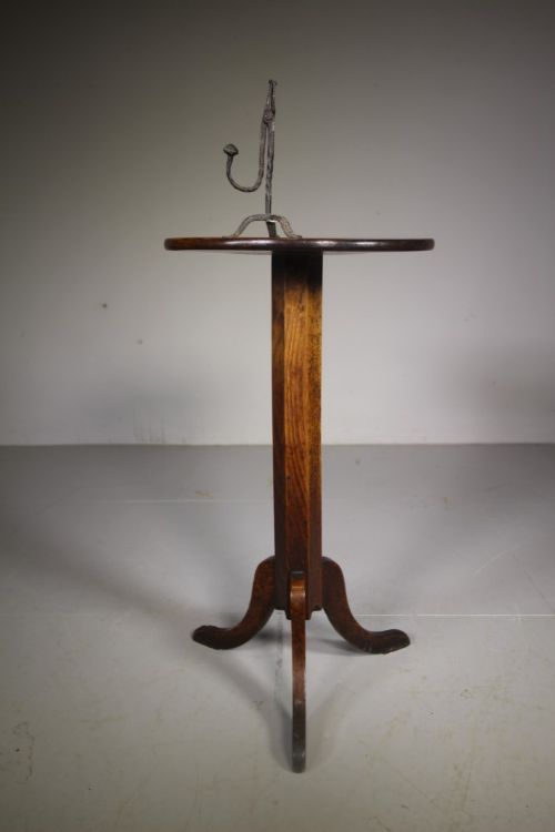 English 18th Century Antique Oak Candelstand / Side Table