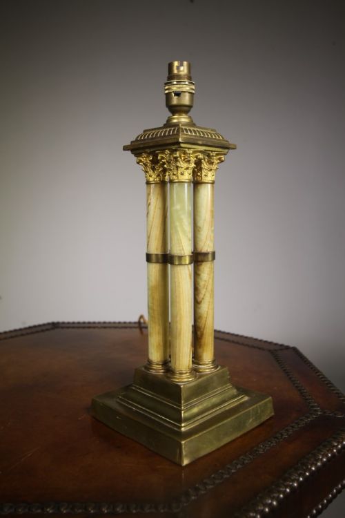 
Quality Edwardian English Antique Onyx Cluster Table Lamp