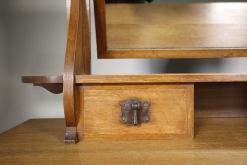 EARLY HEALS ANTIQUE OAK NEWYLN DRESSING TABLE - ADDITIONAL PHOTO 3