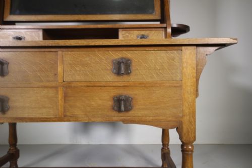 EARLY HEALS ANTIQUE OAK NEWYLN DRESSING TABLE - ADDITIONAL PHOTO 5