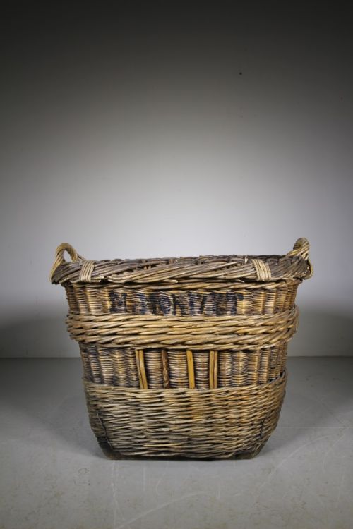 
Fabulous Large Edwardian Antique Woven Willow Basket