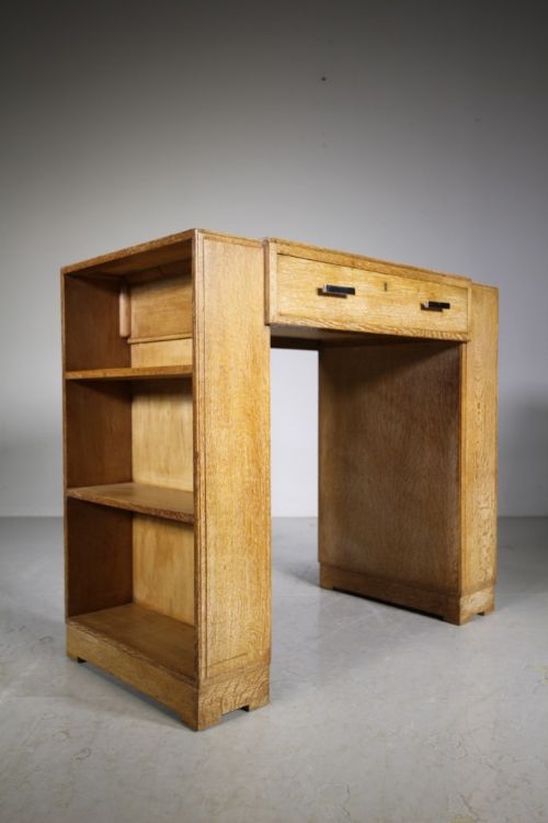 Heals 1920’S Oak Pedestal Desk – Labelled