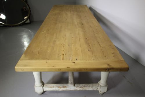 SUPERB LARGE COUNTRY HOUSE EARLY 19TH C ANTIQUE DINING TABLE IN ORIGINAL PAINT - ADDITIONAL PHOTO 8