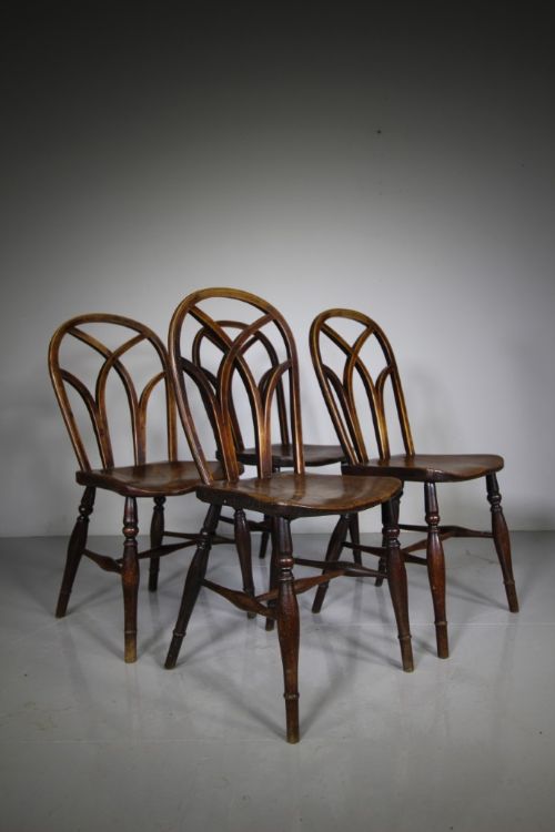 Set of Four Beautiful Georgian Antique Hoop Back Windsor Dining Chairs