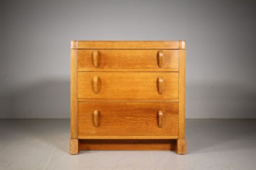 Heals 1930’S Odoen Oak Chest of Drawers