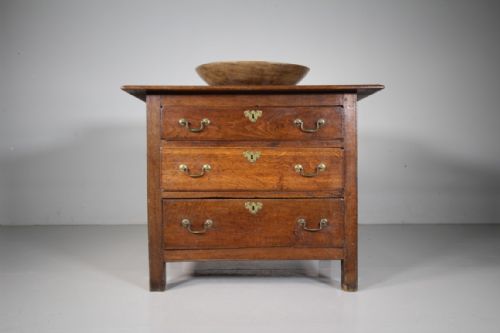18th Century Welsh Antique Oak Chest of Drawers