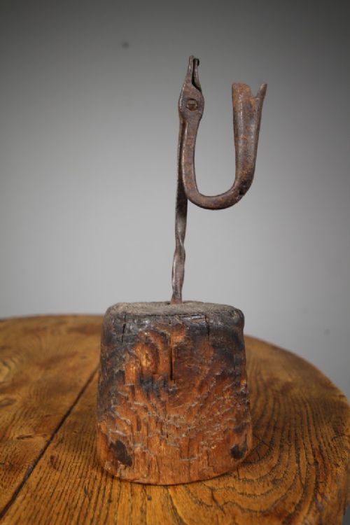 18TH CENTURY ENGLISH ANTIQUE RUSHLIGHT ORIGINAL - ADDITIONAL PHOTO 4