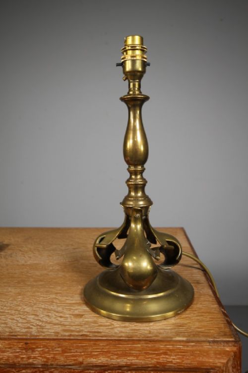 ENGLISH EDWARDIAN ANTIQUE QUALITY TABLE LAMP - ADDITIONAL PHOTO 1