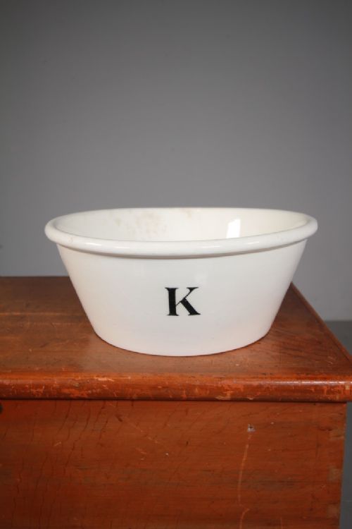 LARGE EDWARDIAN ANTIQUE CREAMWARE K BOWL - ADDITIONAL PHOTO 2