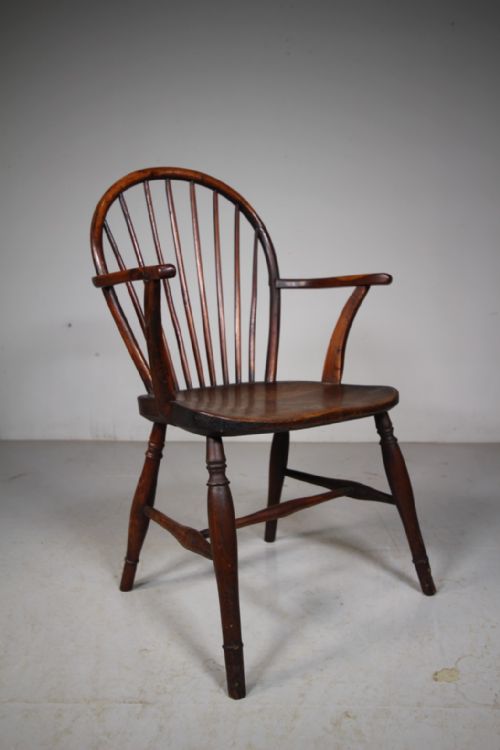 Beautiful Yew Wood Thames Valley Antique Armchair