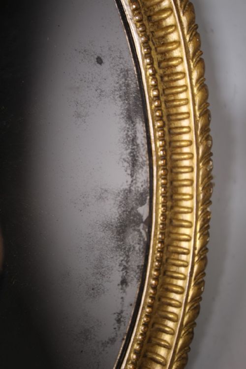 BEAUTIFUL ENGLISH 18TH CENTURY ANTIQUE CARVED GILT OVAL MIRROR - ADDITIONAL PHOTO 3