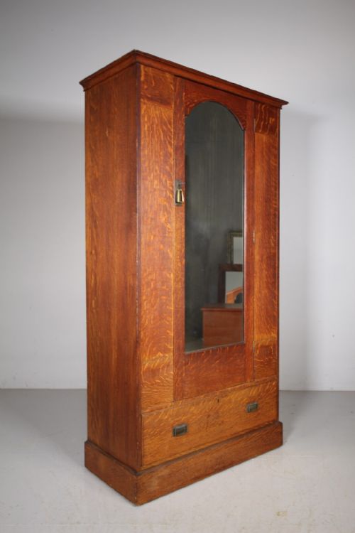 EARLY HEALS EDWARDIAN ANTIQUE OAK WARDROBE LABELLED - ADDITIONAL PHOTO 8