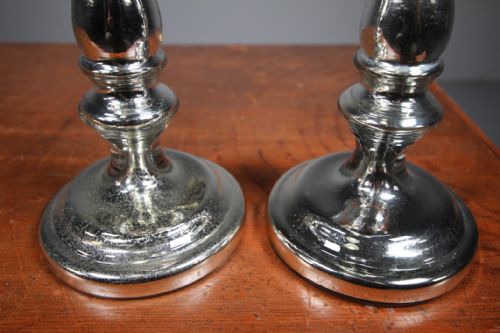 PAIR OF ENGLISH 19TH CENTURY ANTIQUE MERCURY GLASS CANDLESTICKS - ADDITIONAL PHOTO 2