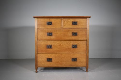 19th Century Antique Heals of London St Ives Oak Chest of Drawers