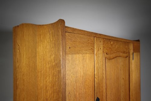 RARE EARLY HEALS ANTIQUE OAK HANGING CUPBOARD - ADDITIONAL PHOTO 1