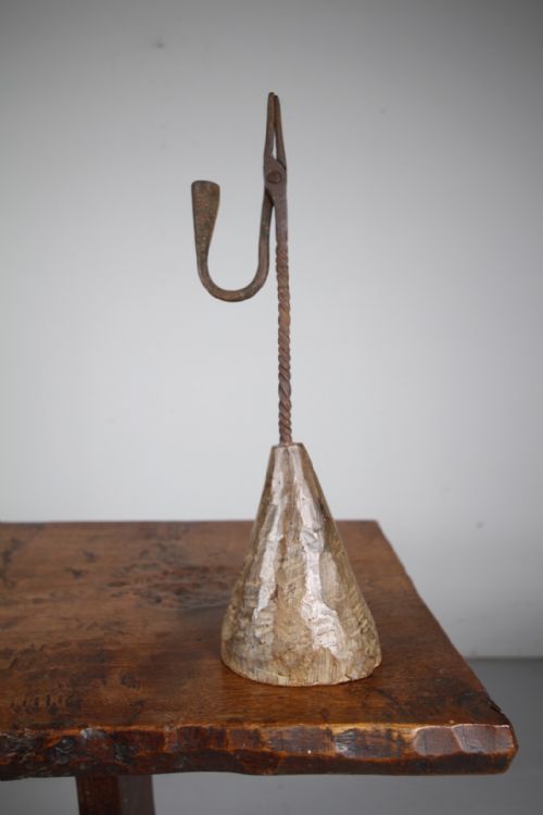 UNUSUAL LARGE SCALE GEORGIAN HONEST ANTIQUE RUSHLIGHT - ADDITIONAL PHOTO 2