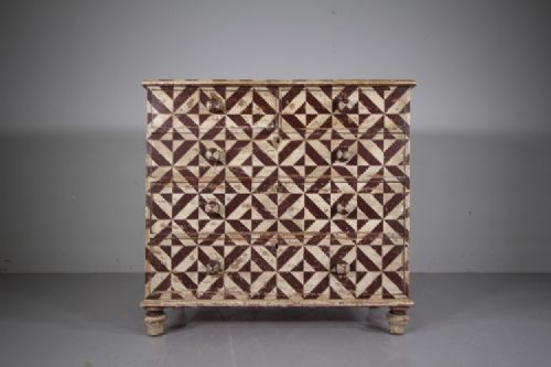 Wonderful Painted Pine 19th Century Antique Chest of Drawers